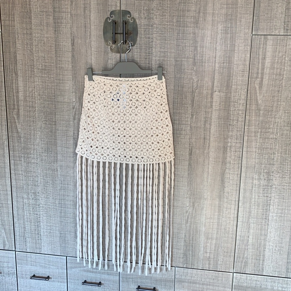 Zara Crochet Knit Fringed Mini Skirt - Picture 10 of 15